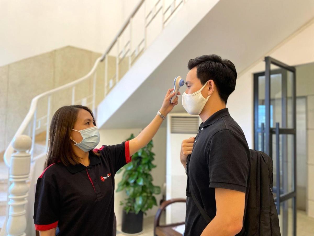 Reddoorz Nguyen Khang Tran Nao Khách sạn 2*