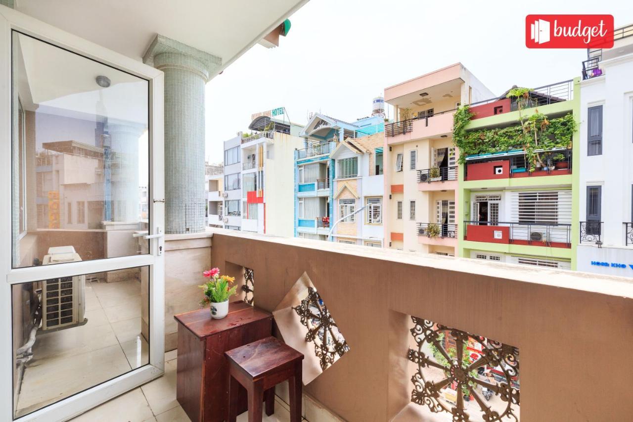 Reddoorz Nguyen Khang Tran Nao Khách sạn 2*